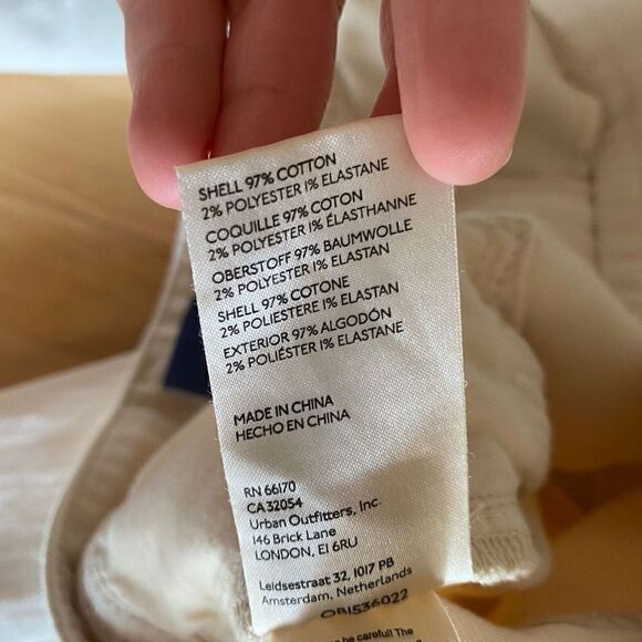 Anthropologie Pilcro Ivory/Cream Slim Boyfriend Tall Jeans With Colorful Embroid - Picture 14 of 16